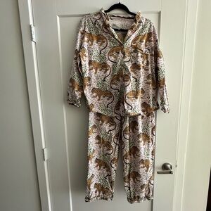 Printfresh Bagheera Blush Tiger PJ Set